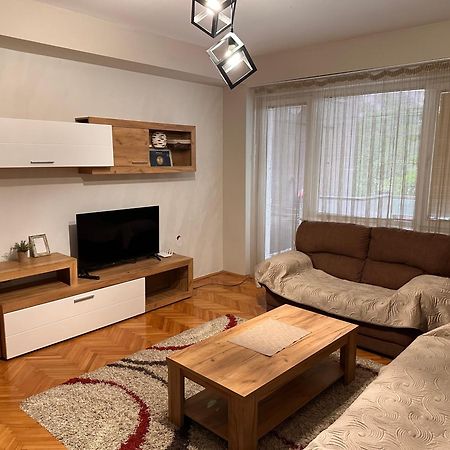 Dada Lux Apartment Kumanovo Exterior photo