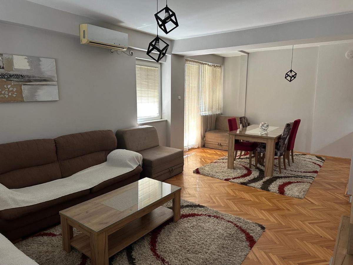 Dada Lux Apartment Kumanovo Exterior photo